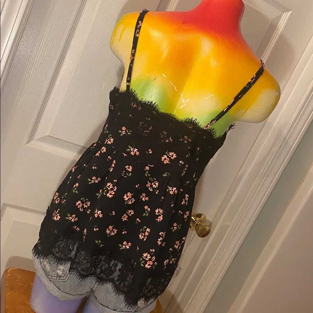 Forever 21 Black Floral Lace Cami NWTs - Picture 8 of 11